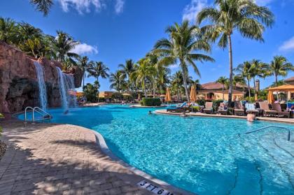 Lavish Naples Resort Villa with Private Pool! - image 1