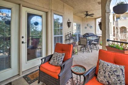 Lakefront Lago Vista Condo with Resort Amenities - image 15