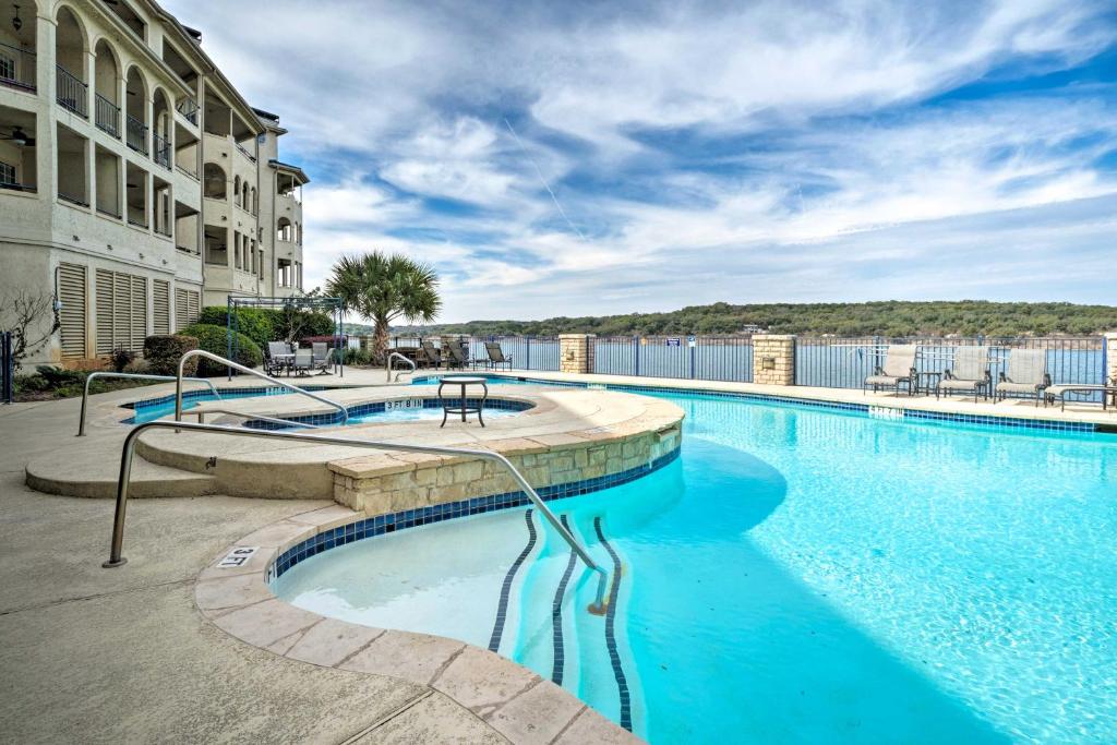 Lakefront Lago Vista Condo with Resort Amenities - image 6