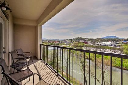 Sevierville Resort Retreat with Balcony and Mtn Views! - image 15