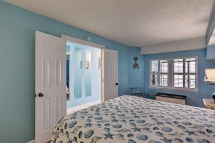 Beachfront Myrtle Beach Condo with Resort Access - image 5