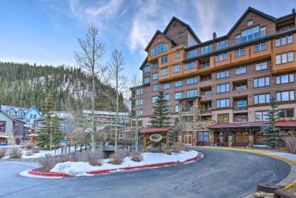 Cozy Ski-In and Ski-Out Winter Park Resort Condo! - image 5