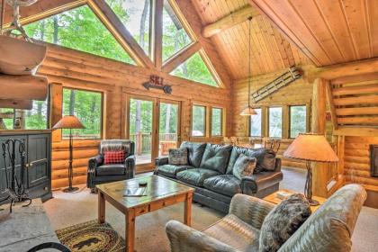 Boyne Mtn Cabin with Hot Tub Near Resort - image 17