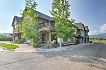 Downtown Condo Mins to Whitefish Resort and Lake! - image 13