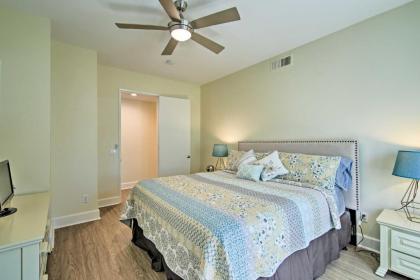 Cathedral City Resort Condo on a Golf Course! - image 3