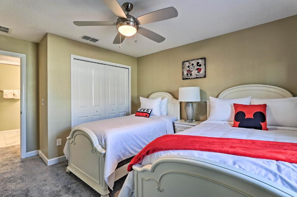 Immaculate Home Resort Amenities 4 Mi to Disney! - image 5