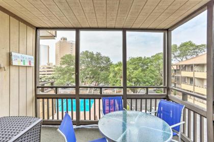 Spectacular Condo with Resort Pool by Singleton Swash - image 13