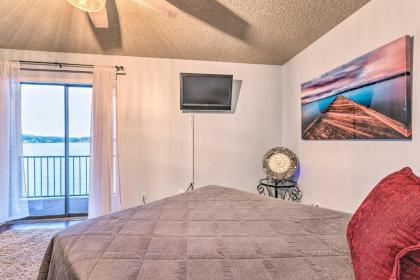 Sunset-View Resort Condo on Lake Hamilton! - image 12