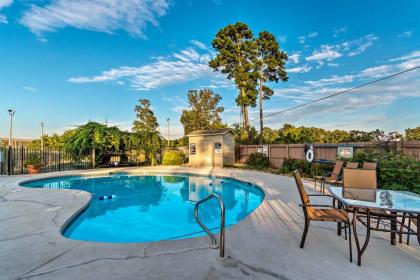 Sunset-View Resort Condo on Lake Hamilton! - image 7