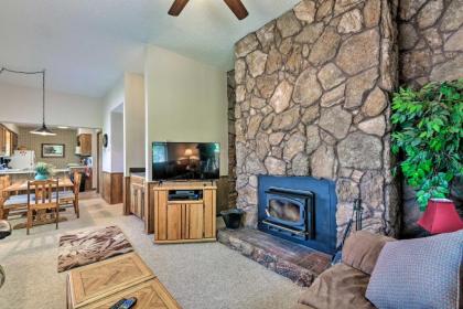 Cozy Rustic Condo Next To Angel Fire Resort! - image 1