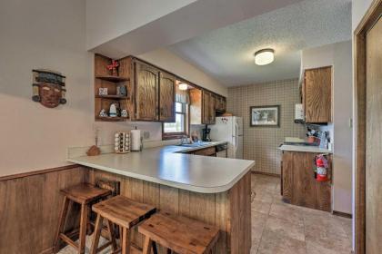 Cozy Rustic Condo Next To Angel Fire Resort! - image 3