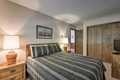 Cozy Rustic Condo Next To Angel Fire Resort! - image 4