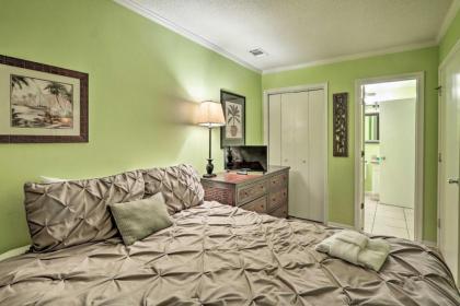 Resort Condo 4 Min Walk to Folly Field Beach - image 10