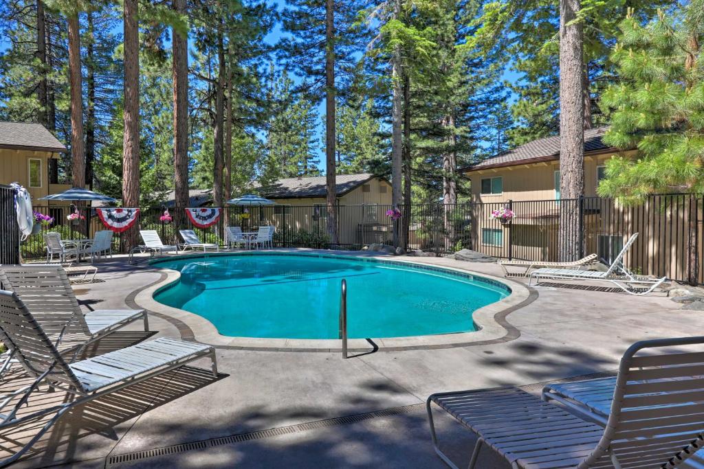 Pool Access and Deck at Condo 1 Mi to Diamond Peak Resort - image 5