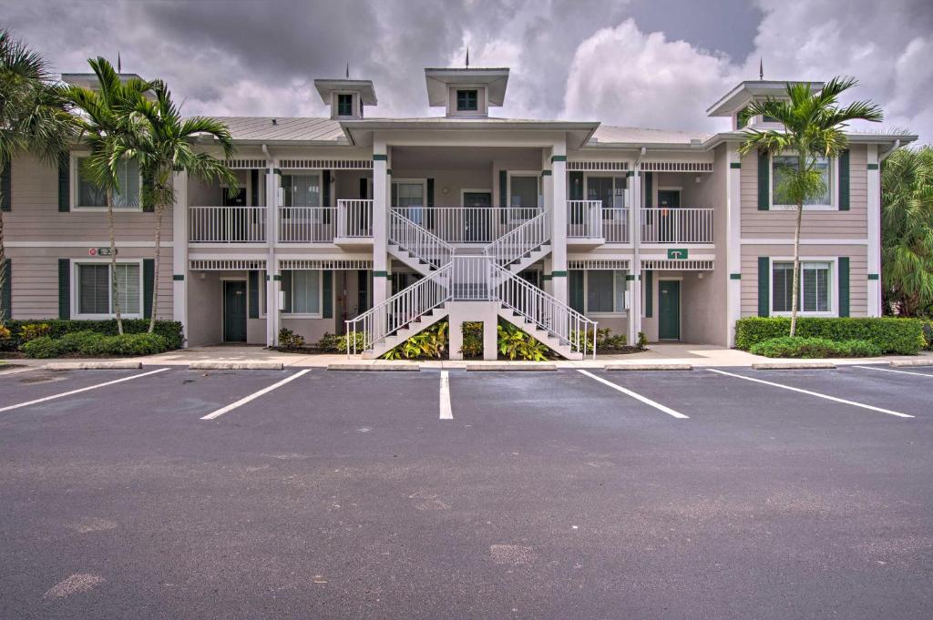 Lely Resort Condo with Golf Course and Pool Access - image 5