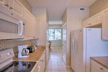 Lely Resort Condo with Golf Course and Pool Access - image 8