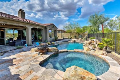 Luxury Phoenix Resort Home with Pool Patio and Casita - image 7