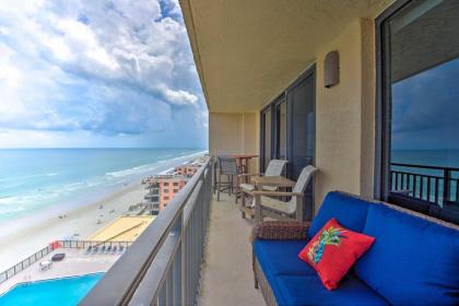 Beachfront Resort Condo with Panoramic Ocean Views! - image 12