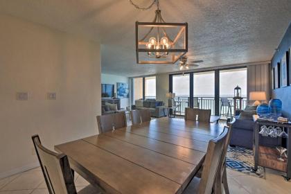 Beachfront Resort Condo with Panoramic Ocean Views! - image 9