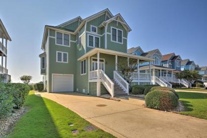 Manteo Waterfront Resort Home with 30-Ft Dock! - image 1