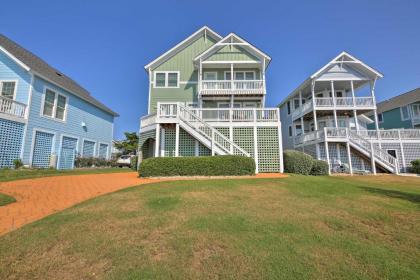 Manteo Waterfront Resort Home with 30-Ft Dock! - image 3