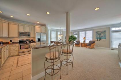 Manteo Waterfront Resort Home with 30-Ft Dock! - image 8