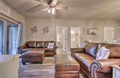 Walk-In Condo with Pool 9 Mi to Table Rock Lake! - image 11