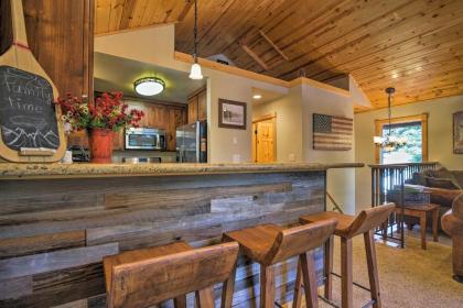 Custom Tahoe Cabin 5 Minutes From Homewood Resort! - image 16