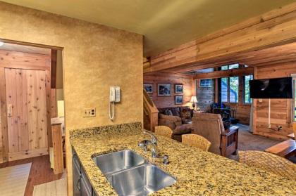 Pristine Resort Townhome 2Mi to Seven Springs Mtn - image 13