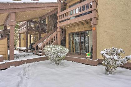 Cozy Alpine Condo with Fireplace Less Than 1 Mi to Ski Lifts - image 17