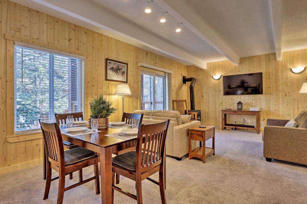 Breckenridge Resort Condo with Spa Walk to Ski Lift - main image