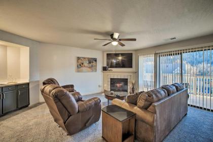 Condo with 2 King Beds and Resort Amenities in Branson - image 1