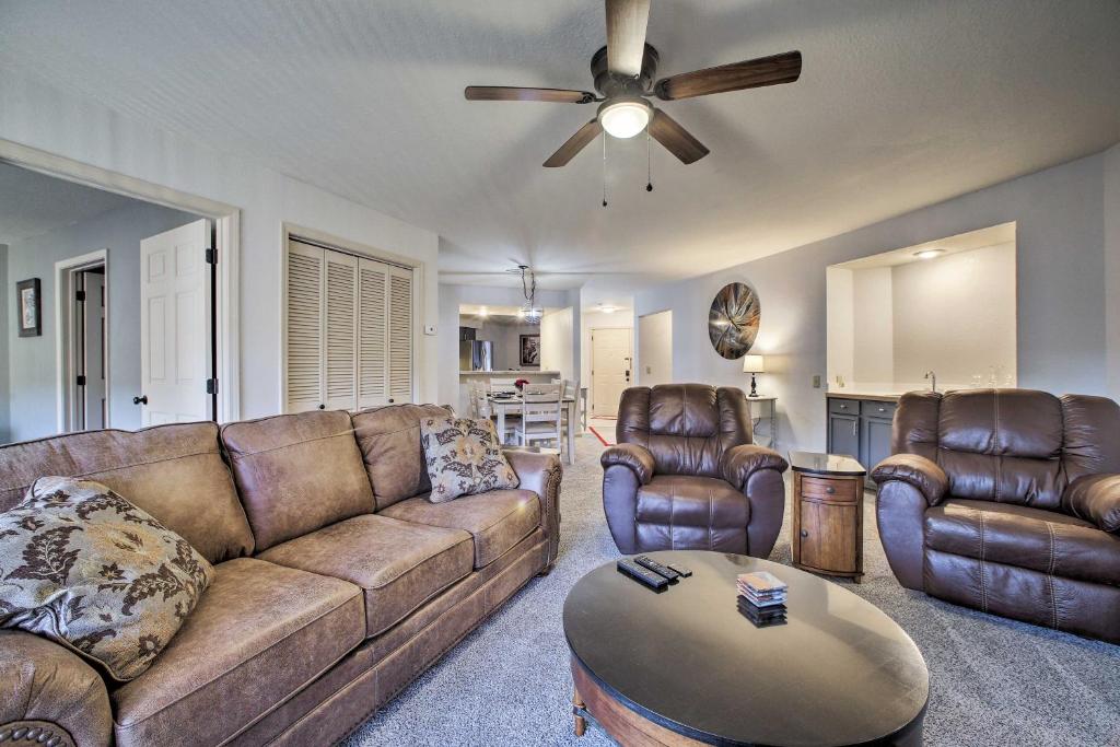 Condo with 2 King Beds and Resort Amenities in Branson - image 3