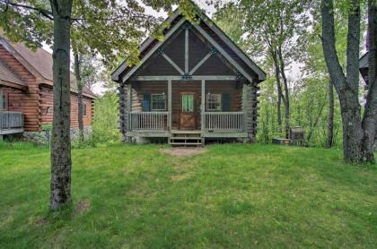 Cozy Retreat with Porch and Double JJ Resort Access! - image 20