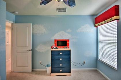 Disney World Home with Game Room Pool and Resort Perks - image 6