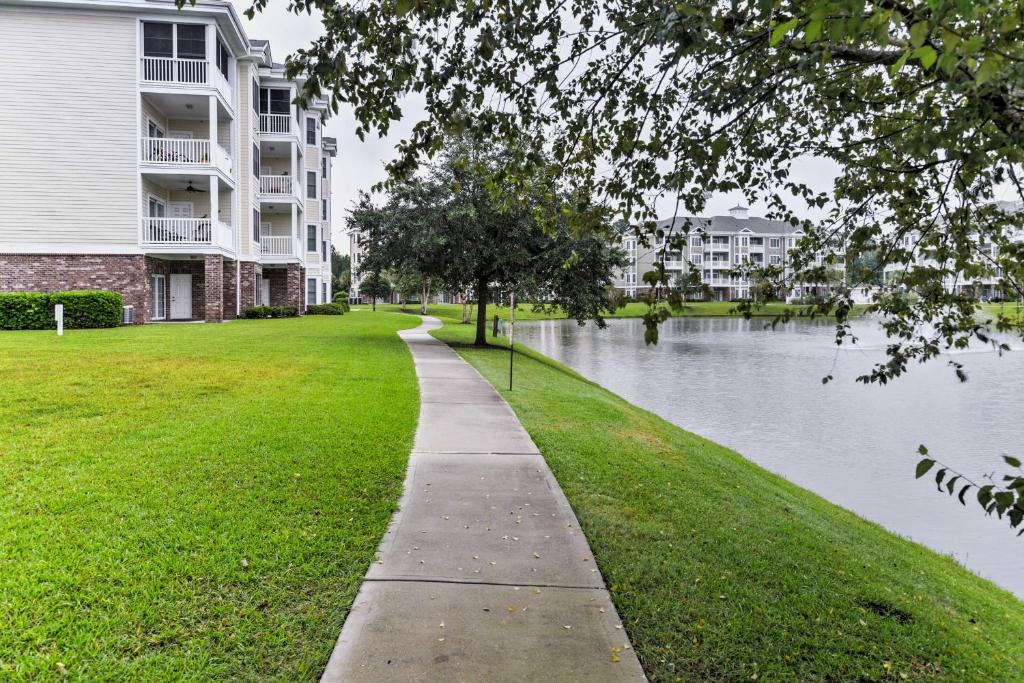 Elegant Myrtle Beach Condo with Resort Pool and Porch! - image 7