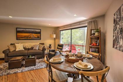 Chic Breckenridge Condo with New Luxe Furnishings! - image 7