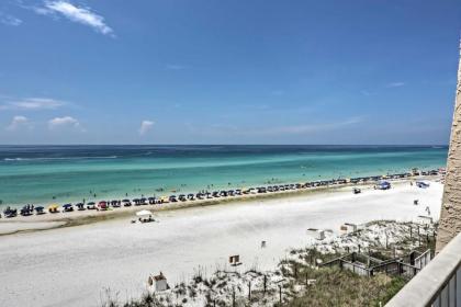 Oceanfront Miramar Beach Condo with Resort Amenities - image 7