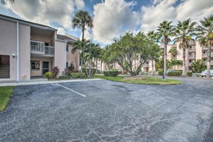 Updated Ocean Village Resort Condo with Beach Access - image 4