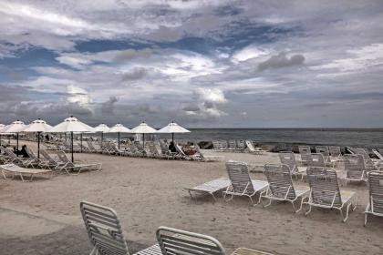 Seabrook Island Beach Resort Condo with Golf View! - image 6