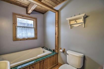 Secluded Upscale Cabin - Near Jay Peak Resort - image 3