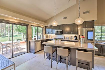 Luxury Remodeled Palm Desert Resort Condo! - image 10