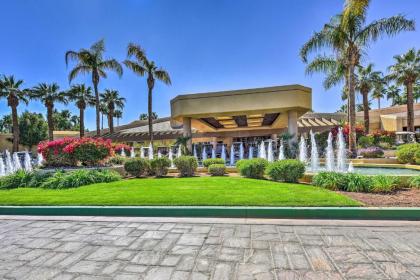 Luxury Remodeled Palm Desert Resort Condo! - image 12