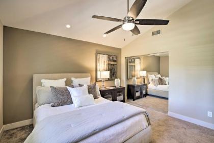 Luxury Remodeled Palm Desert Resort Condo! - image 18