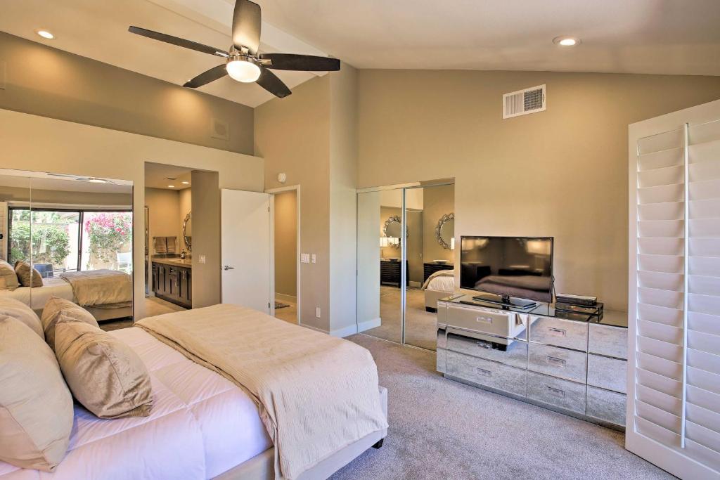 Luxury Remodeled Palm Desert Resort Condo! - image 6