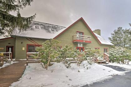 Black Bear Resort Cabin 8 Mi to Prime Skiing! - image 19