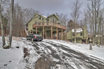 Black Bear Resort Cabin 8 Mi to Prime Skiing! - image 3