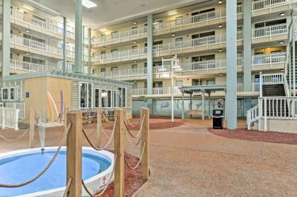 Upscale Resort Condo Walk to Shore and Restaurants! - image 7