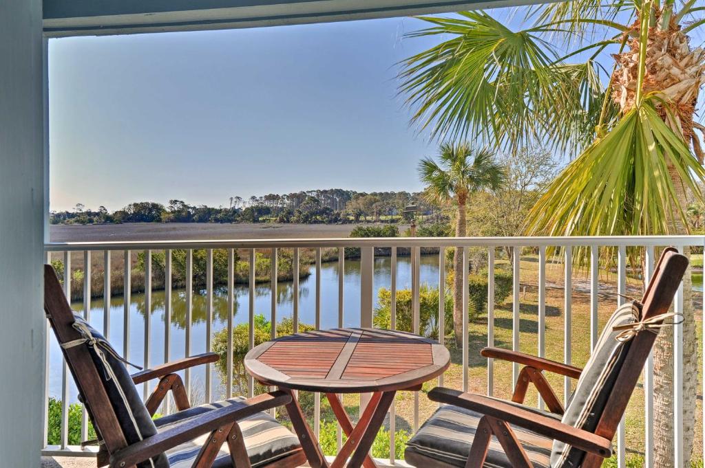 Hilton Head Resort Condo with Balcony and Beach Access - main image