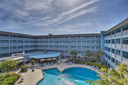 Resort Condo on Hilton Head with Pool Walk to Beach - image 1